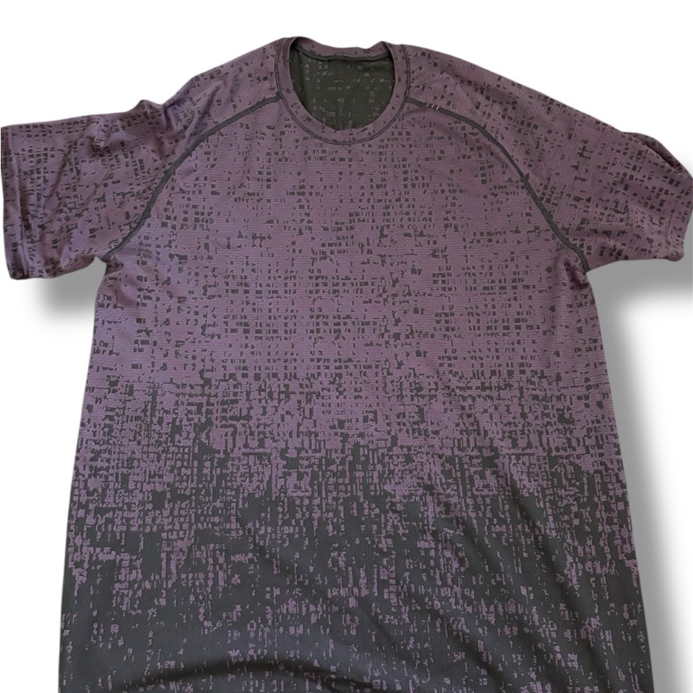 lululemon athletica Purple Patterned Short Sleeve Tee